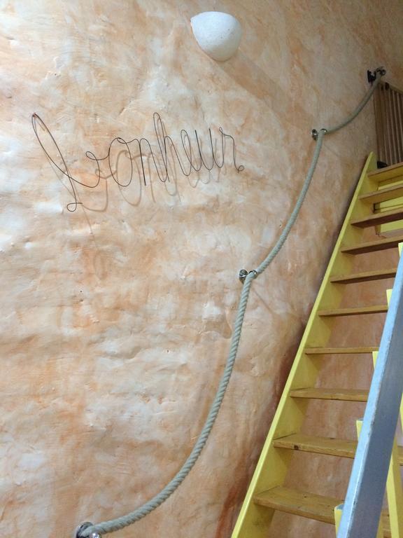 Ferienwohnung Duplex Avec Terrasse Tropezienne Pézenas Exterior foto